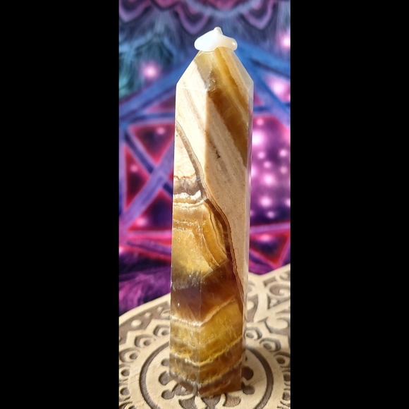 Yellow Fluorite Tower - Picture 2 of 6